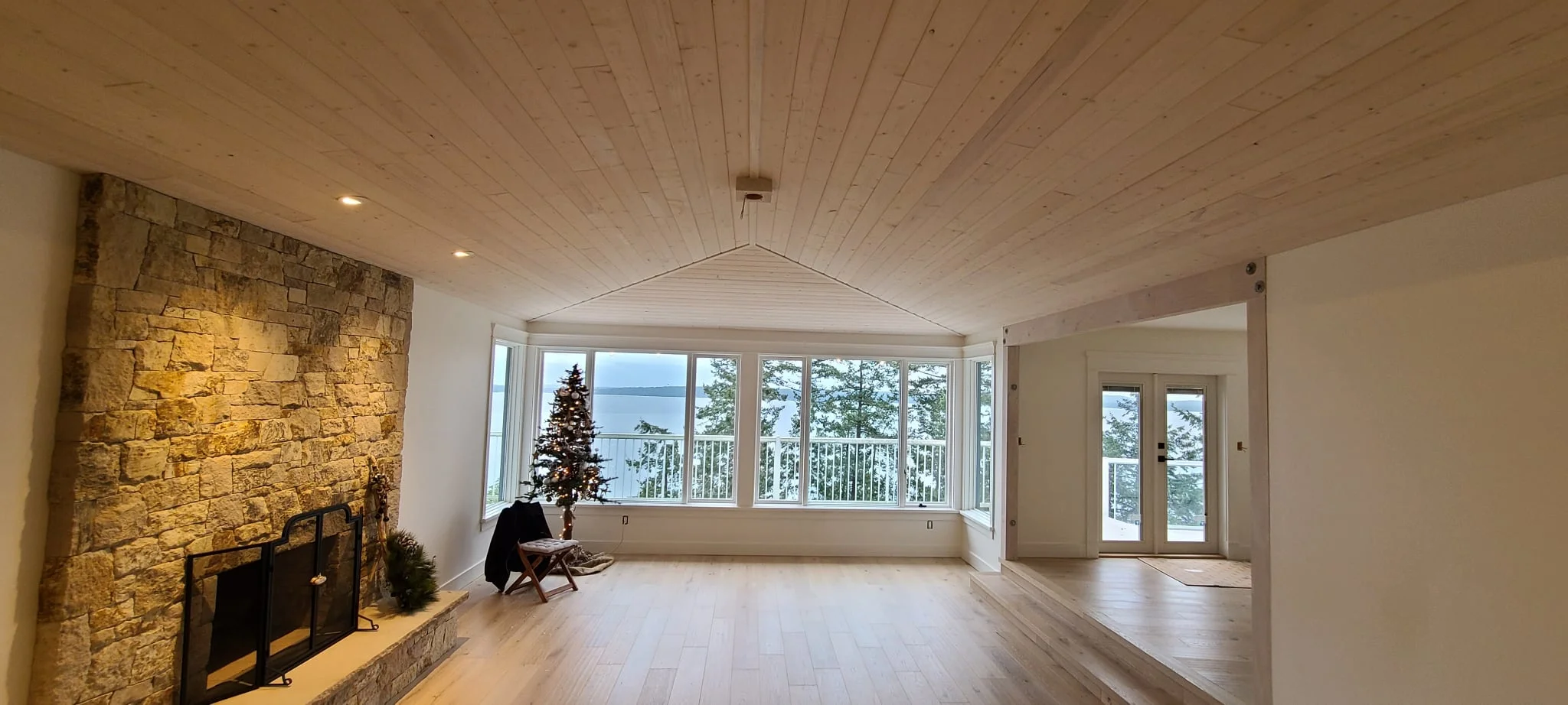 Tongue & Groove Ceiling - Wood Ceilings by MNR Contracting, Vancouver Island